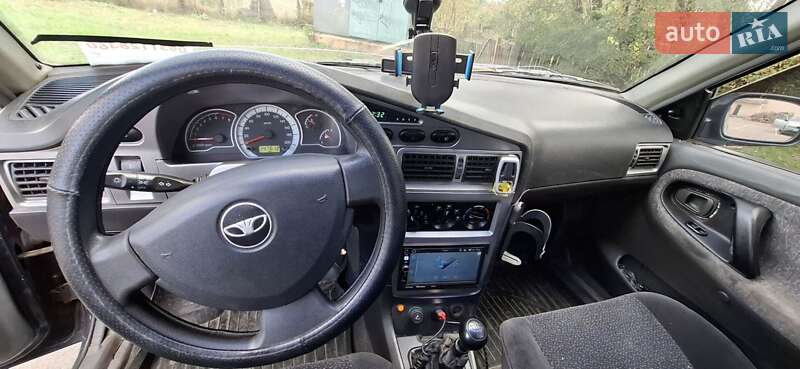 Седан Daewoo Nexia 2007 в 