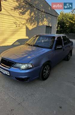Седан Daewoo Nexia 2008 в Апостоловому