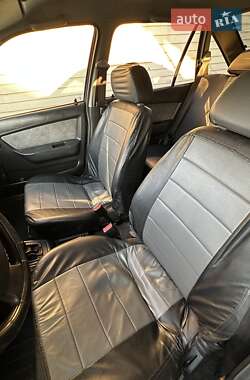 Седан Daewoo Nexia 2008 в 