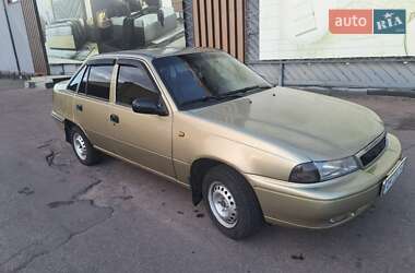 Седан Daewoo Nexia 2008 в 