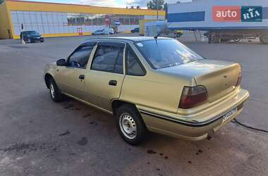 Седан Daewoo Nexia 2008 в 