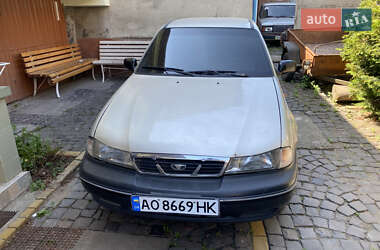 Седан Daewoo Nexia 2007 в Мукачевому