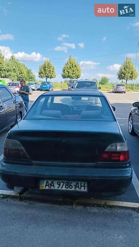 Седан Daewoo Nexia 1998 в 