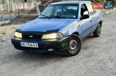 Седан Daewoo Nexia 2008 в Николаеве