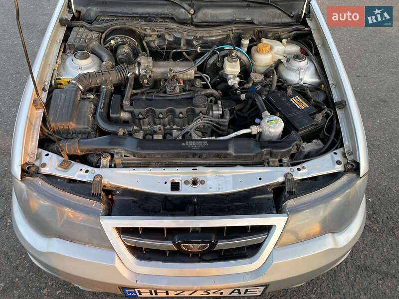 Седан Daewoo Nexia 2012 в Коблевому