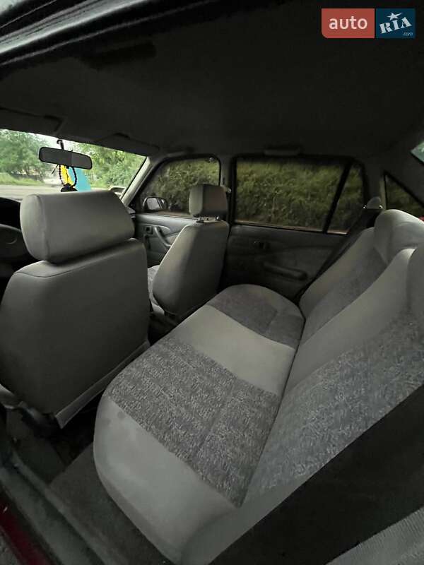Седан Daewoo Nexia 2007 в Нежине