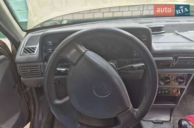Седан Daewoo Nexia 2007 в 