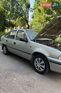 Седан Daewoo Nexia 2005 в 