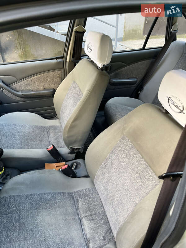 Седан Daewoo Nexia 2005 в Житомире фото 8 Седан Daewoo Nexia 2005 в Житомире