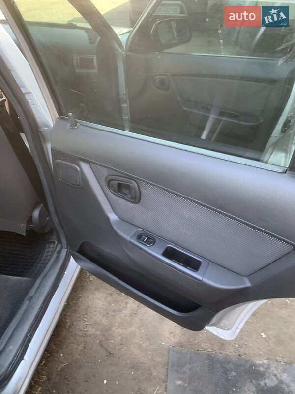 Седан Daewoo Nexia 2012 в Квасилове