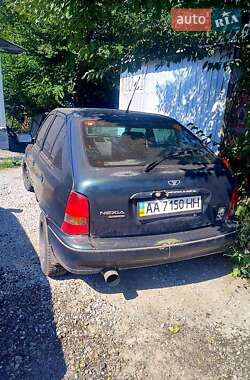 Седан Daewoo Nexia 1995 в 