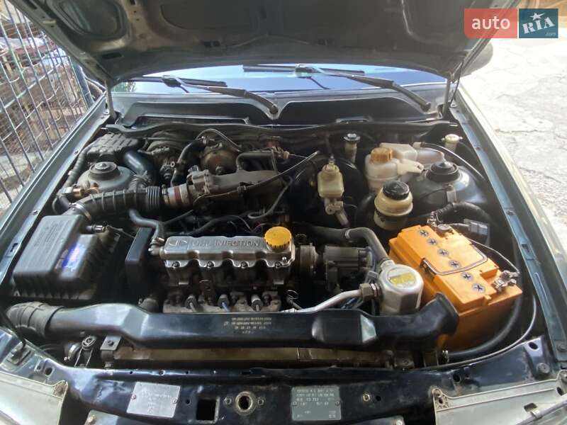 Седан Daewoo Nexia 1997 в Новомосковську