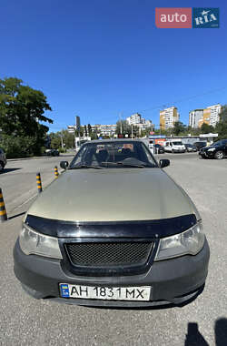 Седан Daewoo Nexia 2010 в 