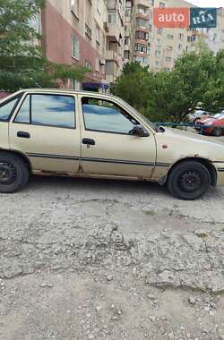 Седан Daewoo Nexia 2007 в 