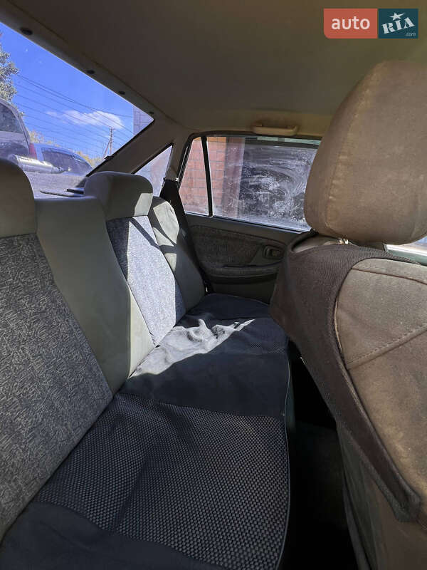 Седан Daewoo Nexia 2007 в Добровеличковке