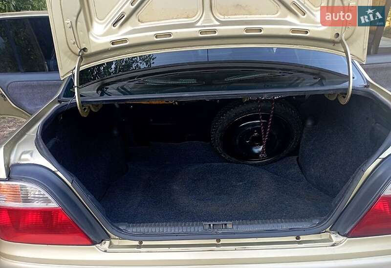 Седан Daewoo Nexia 2006 в Днепре