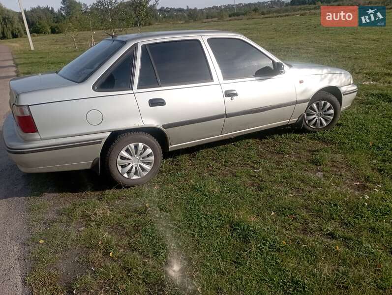 Седан Daewoo Nexia 2005 в Ровно фото 4 Седан Daewoo Nexia 2005 в Ровно