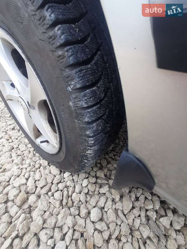 Седан Daewoo Nexia 2006 в Шумске