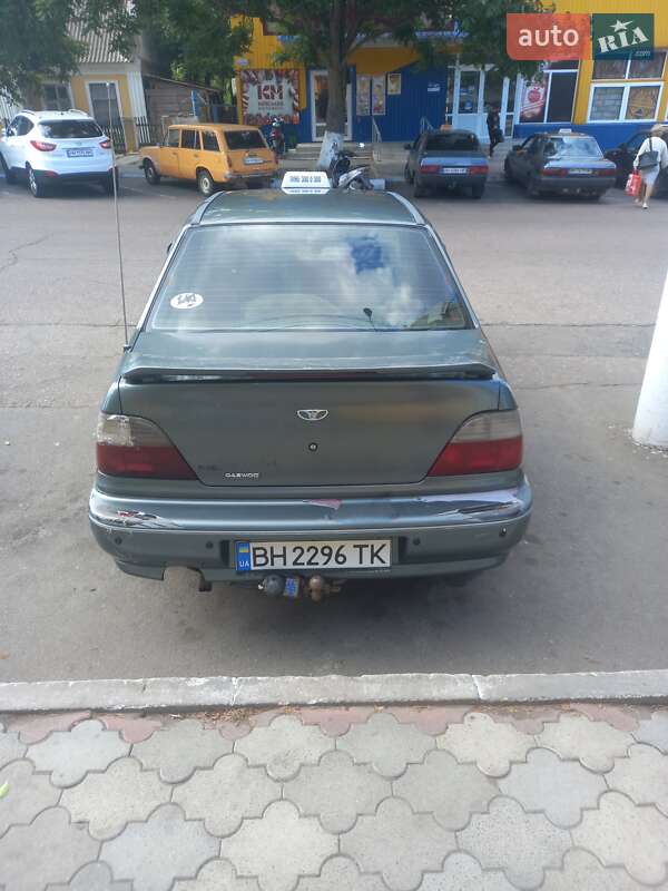 Седан Daewoo Nexia 1997 в Овидиополе