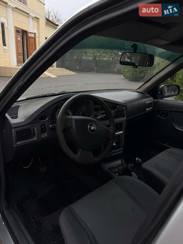 Седан Daewoo Nexia 2012 в Одессе