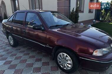 Седан Daewoo Nexia 2006 в Шполе