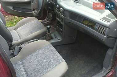 Седан Daewoo Nexia 2008 в 