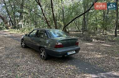 Седан Daewoo Nexia 1995 в 