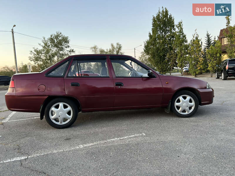 Седан Daewoo Nexia 2011 в Харкові