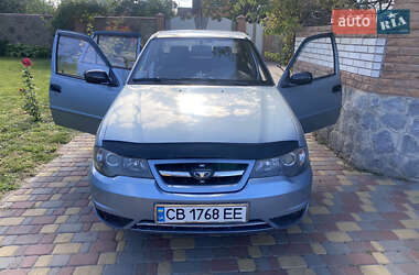 Седан Daewoo Nexia 2012 в 