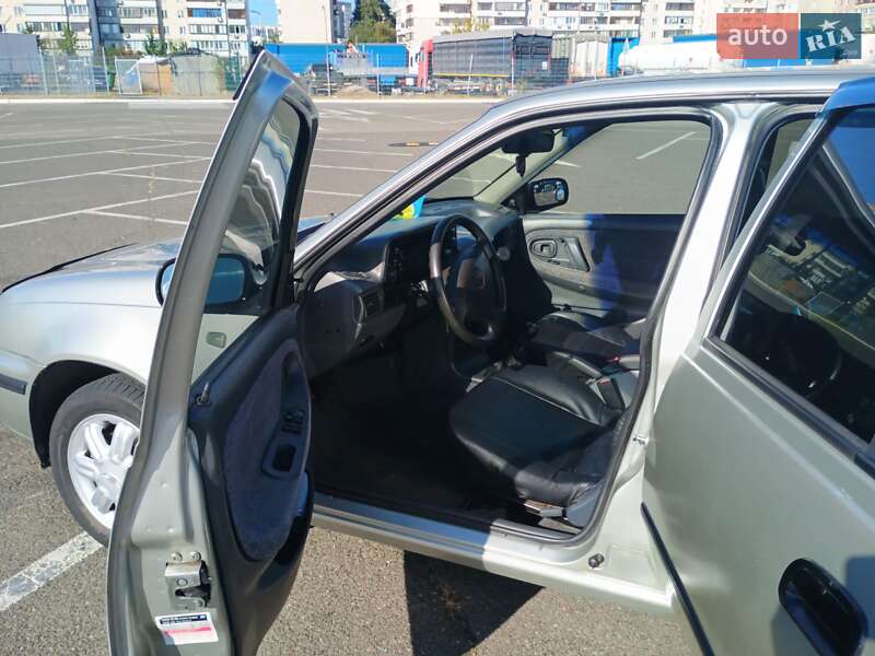 Седан Daewoo Nexia 2007 в Киеве фото 3 Седан Daewoo Nexia 2007 в Киеве