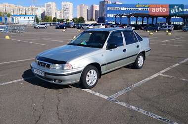 Седан Daewoo Nexia 2007 в Киеве