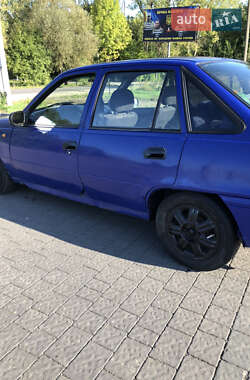 Седан Daewoo Nexia 2007 в 