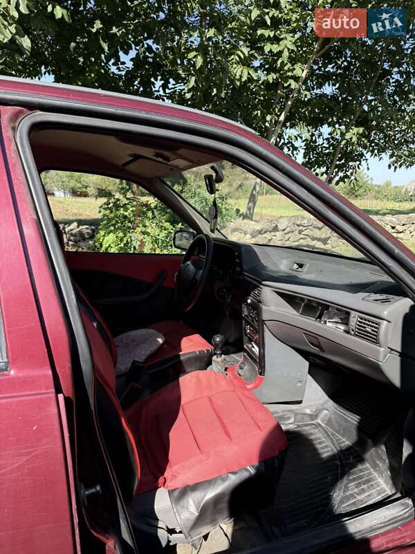 Седан Daewoo Nexia 2008 в Джурине