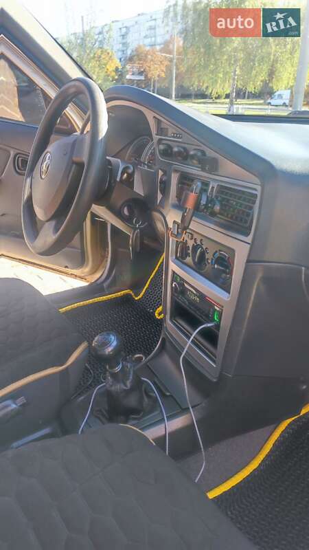 Седан Daewoo Nexia 2008 в Харькове