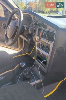 Седан Daewoo Nexia 2008 в 
