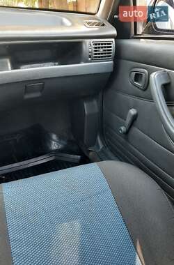 Седан Daewoo Nexia 2006 в 