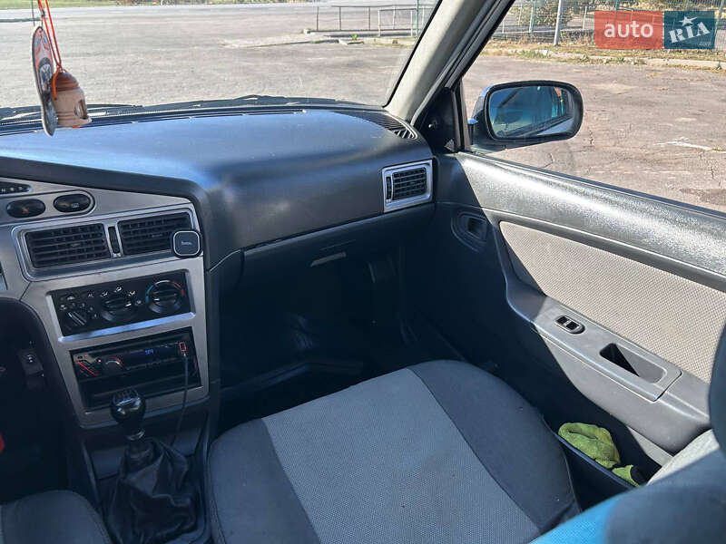 Седан Daewoo Nexia 2012 в Николаеве