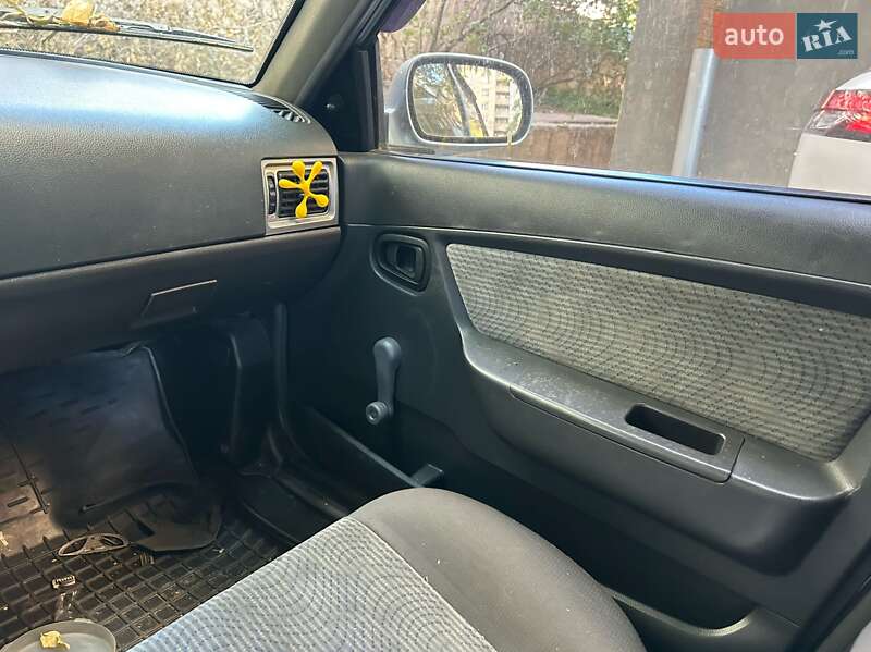 Седан Daewoo Nexia 2011 в Києві