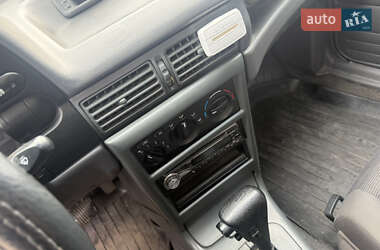 Седан Daewoo Nexia 1995 в 