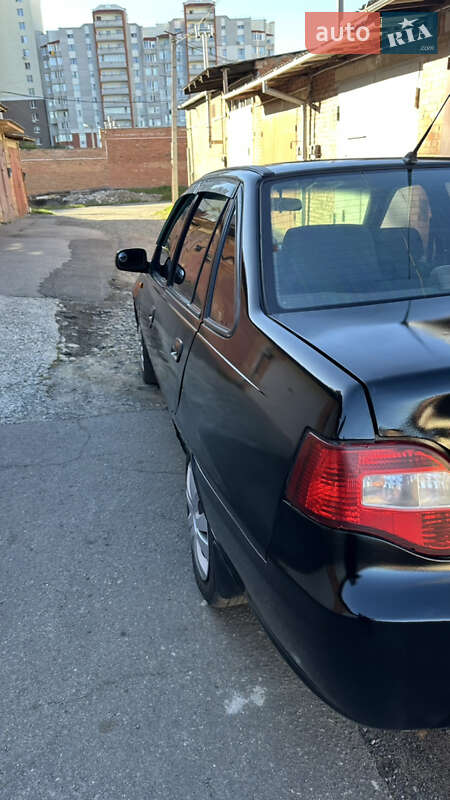Седан Daewoo Nexia 2011 в Хмельницком