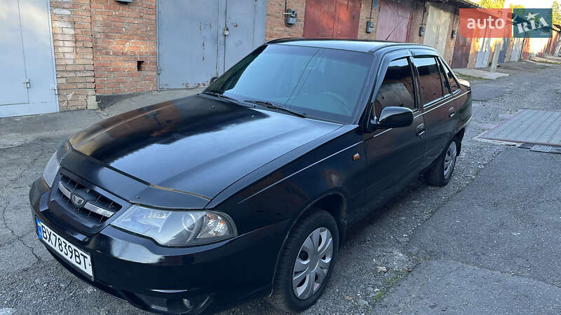 Седан Daewoo Nexia 2011 в Хмельницком