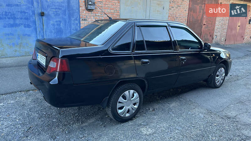 Седан Daewoo Nexia 2011 в Хмельницком