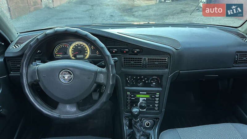 Седан Daewoo Nexia 2011 в Хмельницком