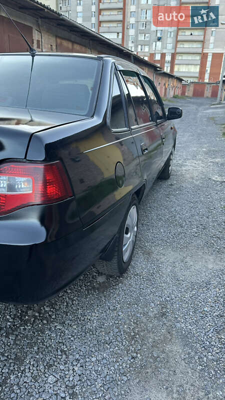 Седан Daewoo Nexia 2011 в Хмельницком