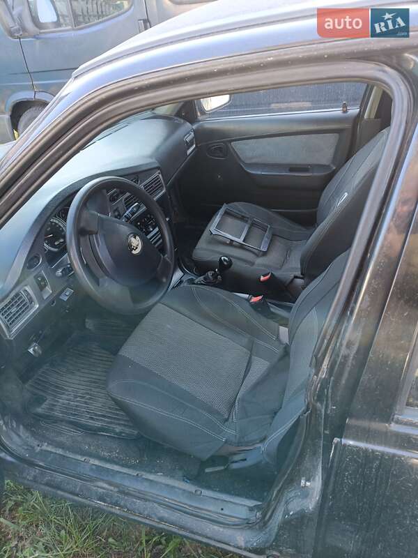 Седан Daewoo Nexia 2008 в Бердичеві