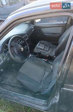 Седан Daewoo Nexia 2008 в 