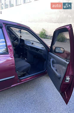 Седан Daewoo Nexia 2007 в 