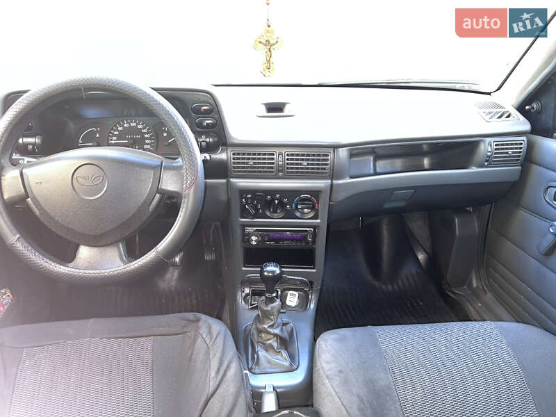 Седан Daewoo Nexia 2007 в Харькове