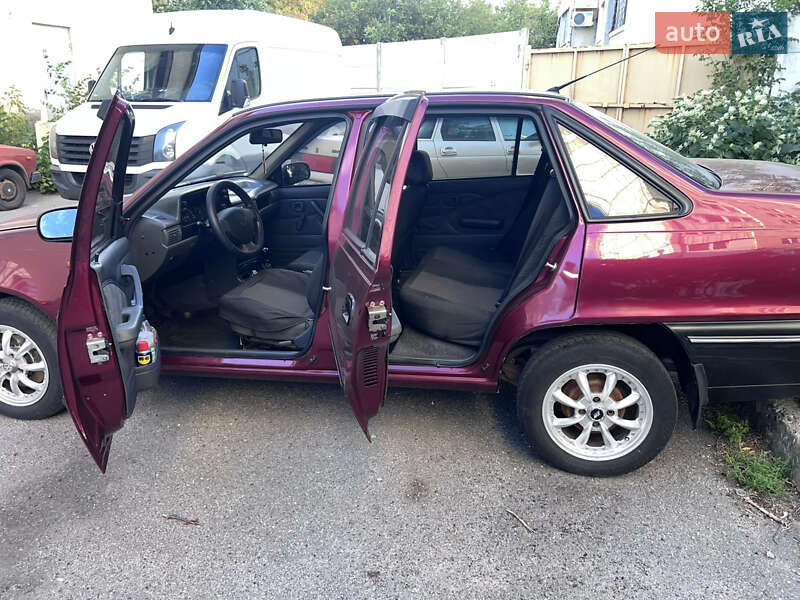 Седан Daewoo Nexia 2007 в Харькове