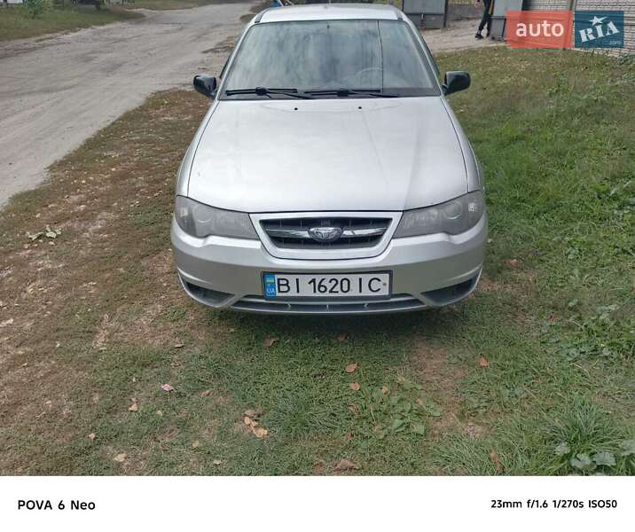 Седан Daewoo Nexia 2012 в 